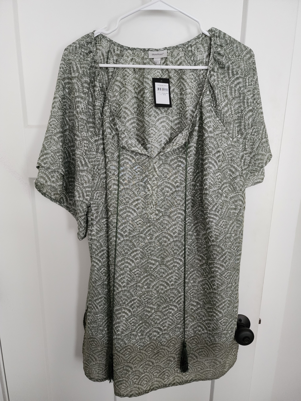 Avenue Olive Green Patterned Midi Dress with V-Tie